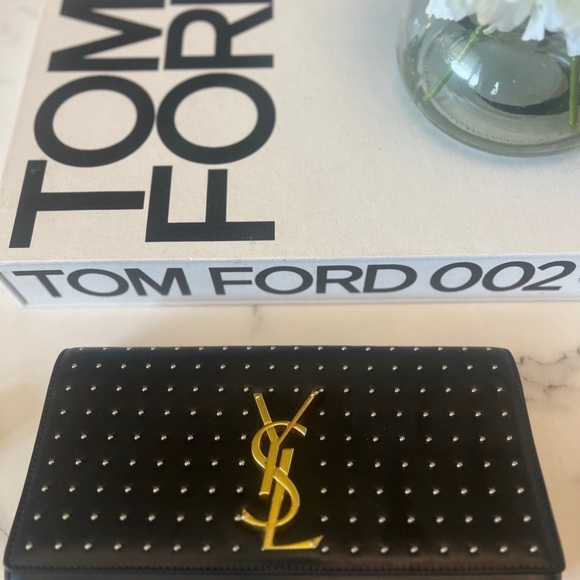 YSL FASHION BAG STUDDED CLUTCH - Picture 4 of 7